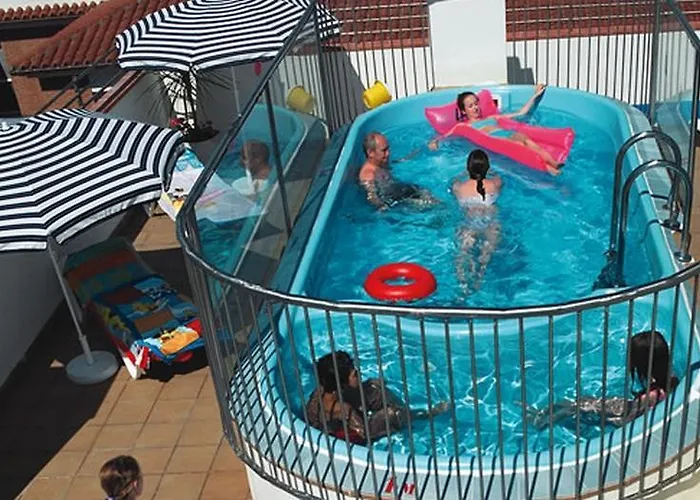 Suneo Costa Brava 4* يوريت دي مار