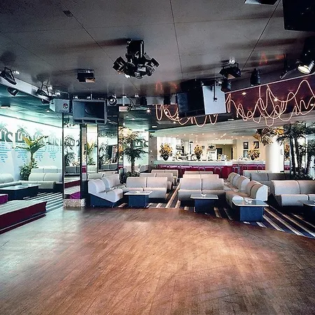 ホテル Suneo Costa Brava 4*